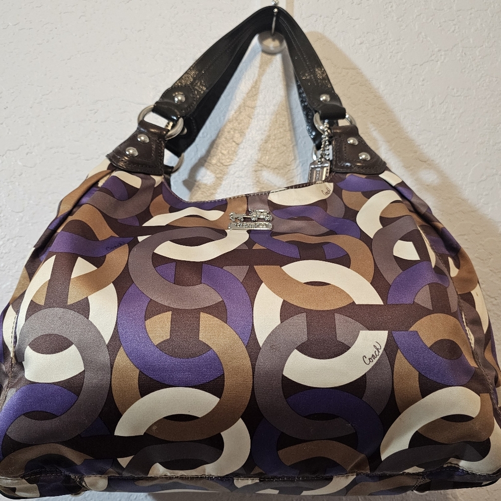 WOMEN'S  G.U.  COACH MADISON 14420 OPTIT CHAINLINK  MAGGIE SHOULDER BAG